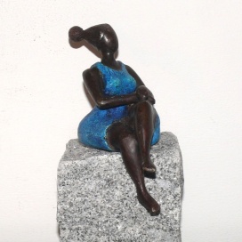 Bronzefigur "Louise" 